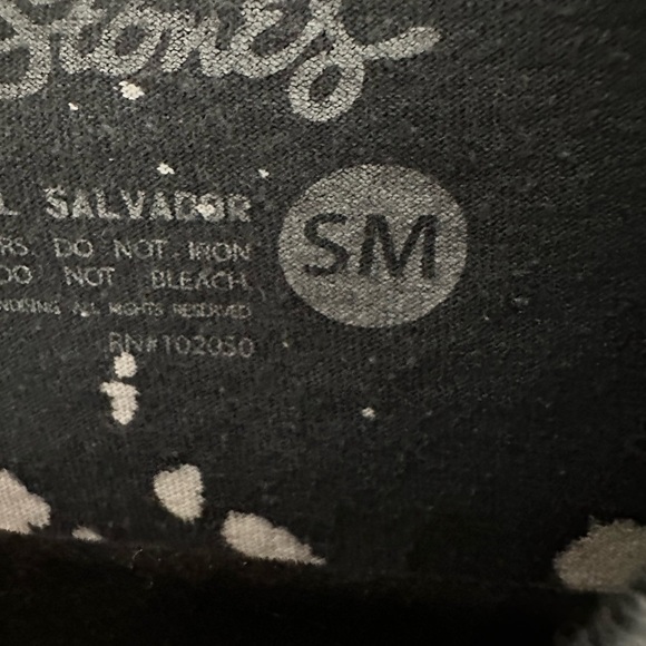 The Rolling Stones Kids Black and Red Graphic T-Shirt - Picture 5 of 8